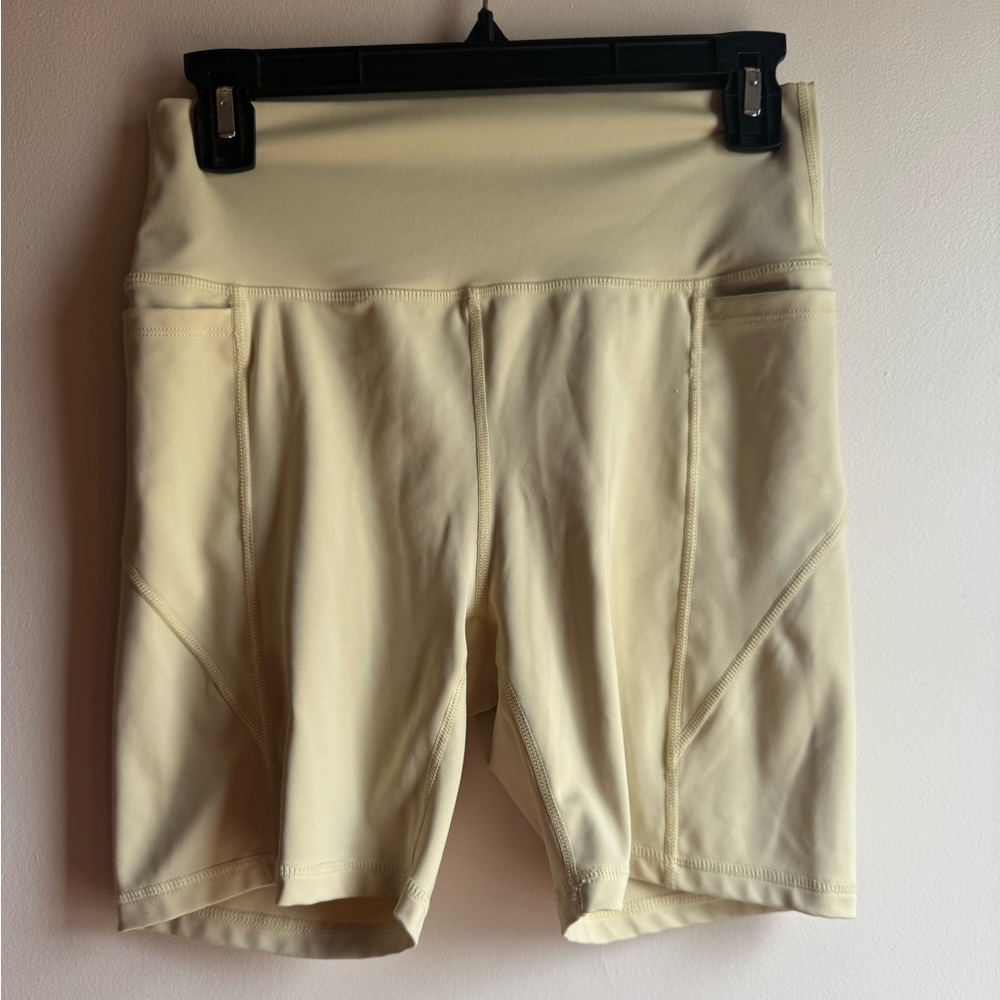 Love Tree Women's Yellow Bike Shorts Size Medium